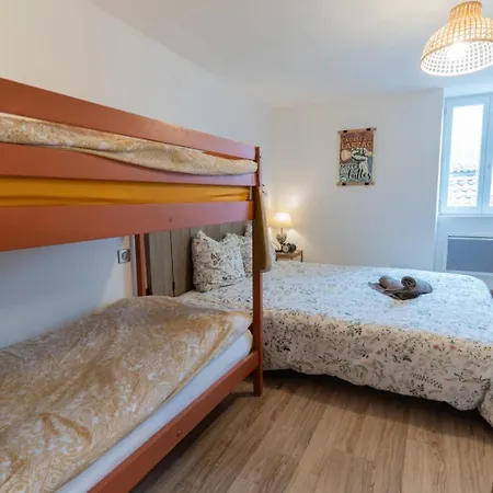 La Maison Dans Les Remparts *